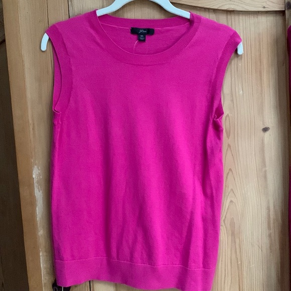 J Crew 💕 Hot Pink Cotton Sleeveless Tank Blouse XS Barbie Pink Crisp Berry NWT - Picture 3 of 11